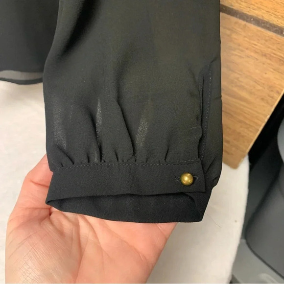 Naked Zebra black/gold semi sheer top size large zippered front - Picture 4 of 9